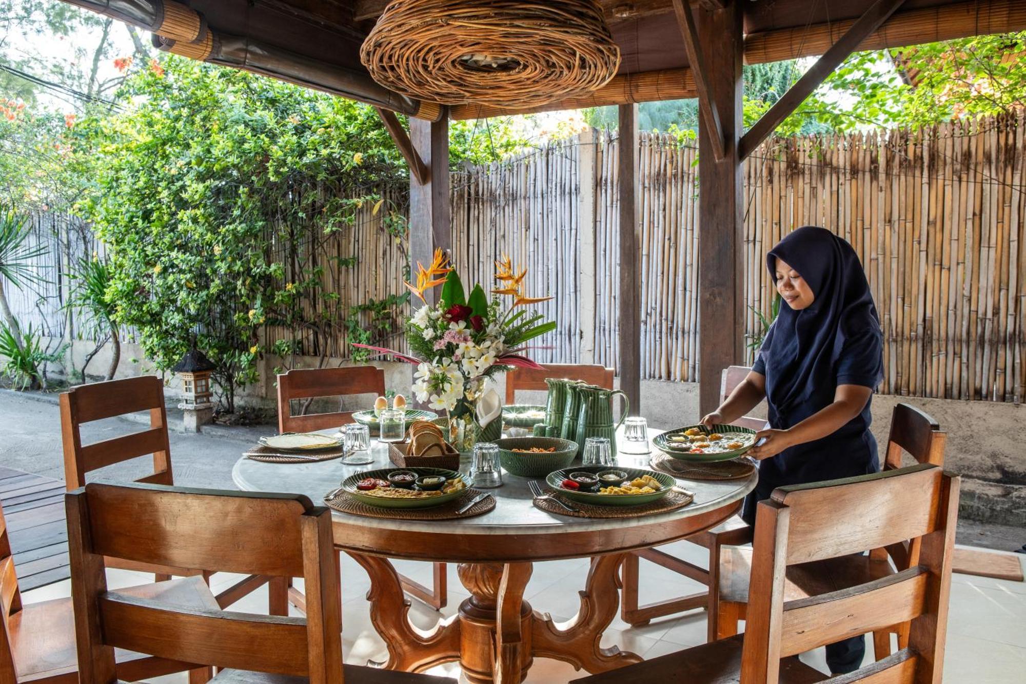 The Gili Beach Resort Gili Trawangan Exterior foto